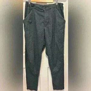 Patagonia women’s slacks